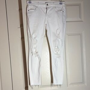 Old Navy White Distressed Women's Ankle Jeans